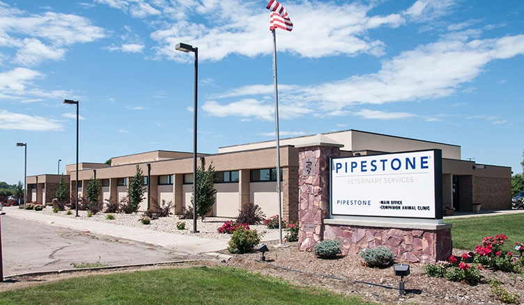 Pipestone veterinary Services - Pipestone Clinic